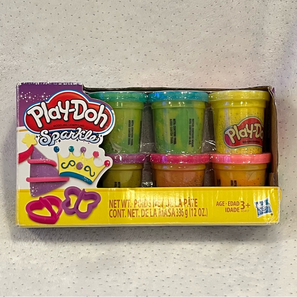 Hasbro Play-Doh Sparkle 6 Pack with Butterfly Heart Cutters (Glitter)